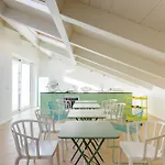 White By Wonderful Italy Apartment *