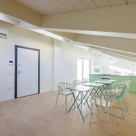 Apartment White By Wonderful Italy Neapel
